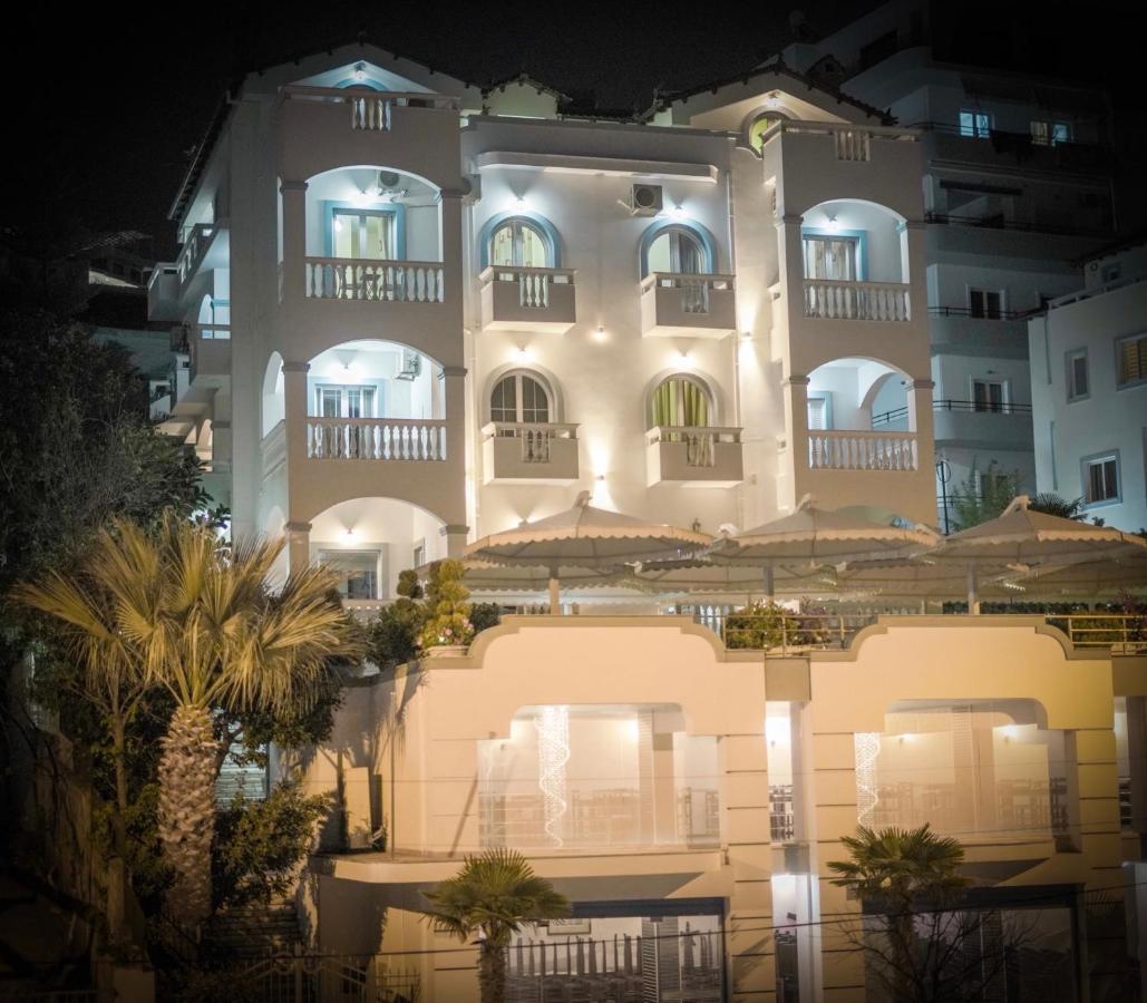 סרנדה Hotel Serxho מראה חיצוני תמונה